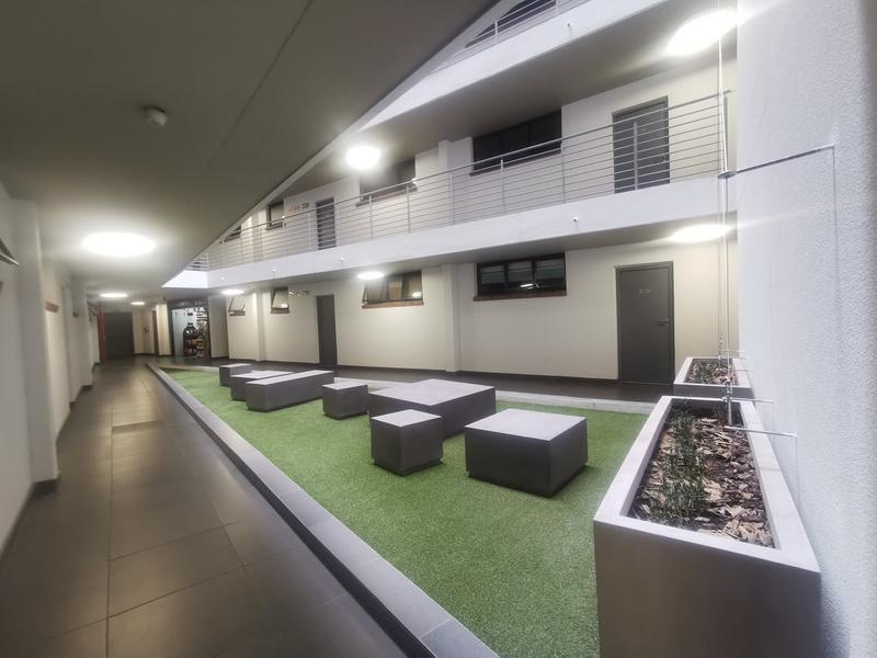 1 Bedroom Property for Sale in Observatory Western Cape